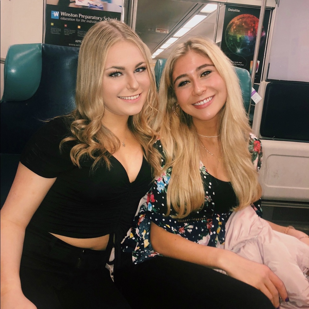 Meet your Posher, Maddie